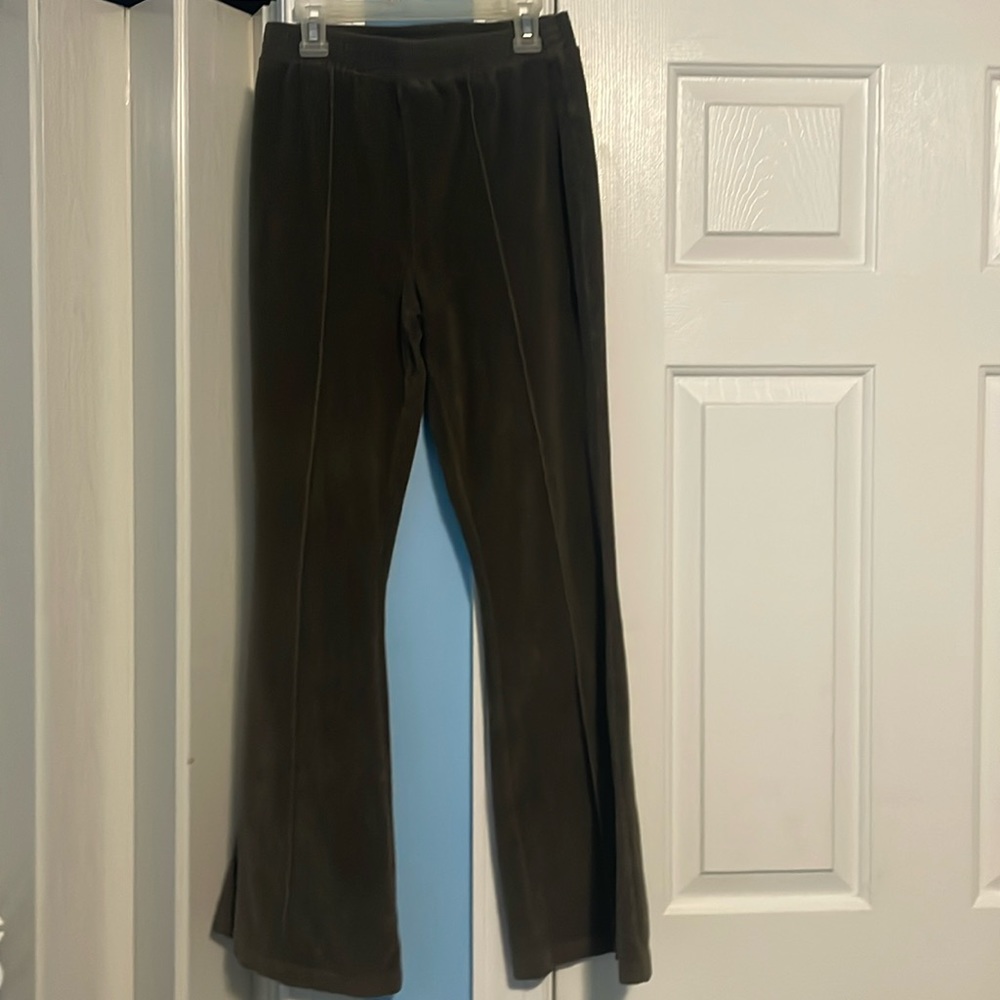 Green Aerie Flared Pants size Small